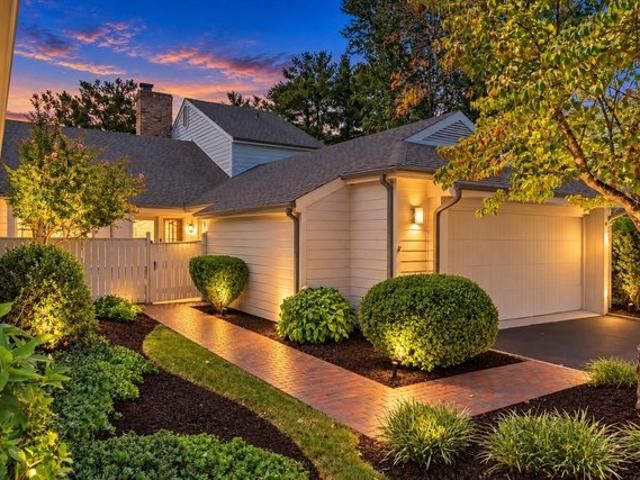 Townhouse for sale in Virginia