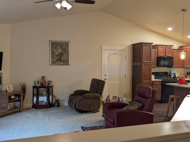 House for sale in Shasta, California