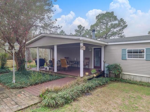 House for sale in Saucier, Mississippi