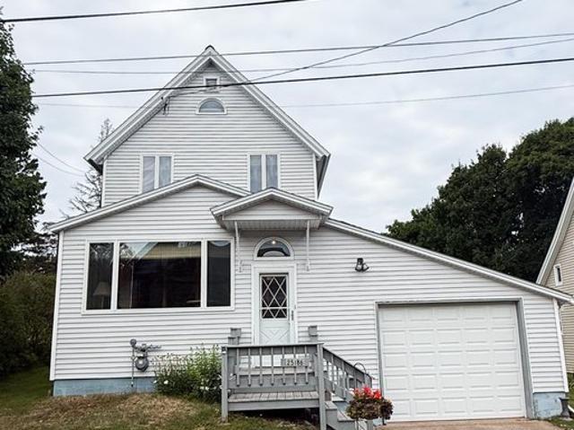 House for sale in Houghton, Michigan