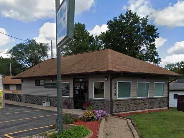 Commercial for sale in Burlington, Iowa