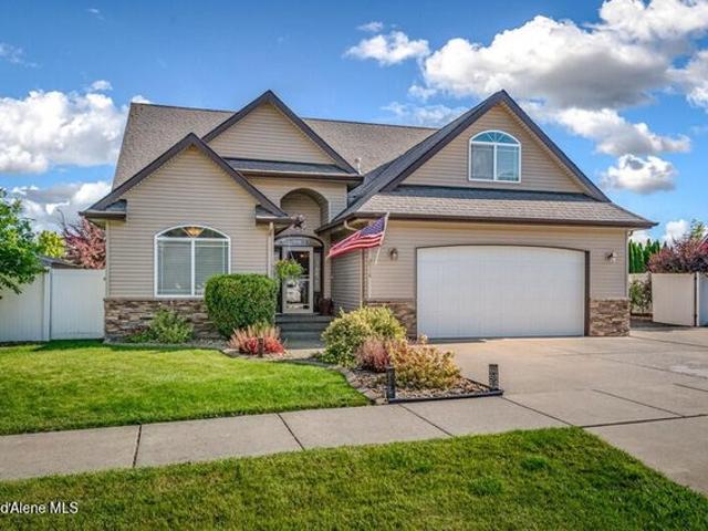 House for sale in Hayden, Idaho