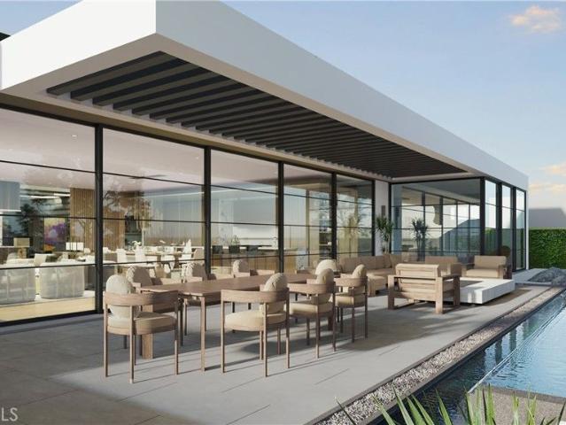 House for sale in Corona Del Mar, California