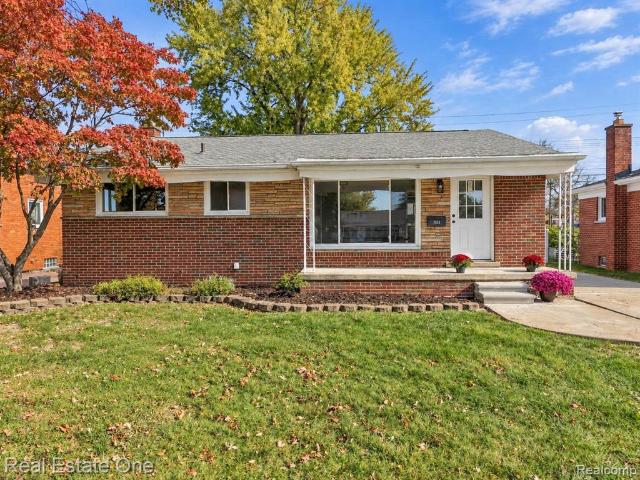 House for sale in Trenton, Wayne County