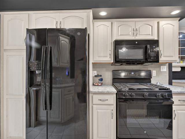 Condo for sale in Ottawa, Illinois