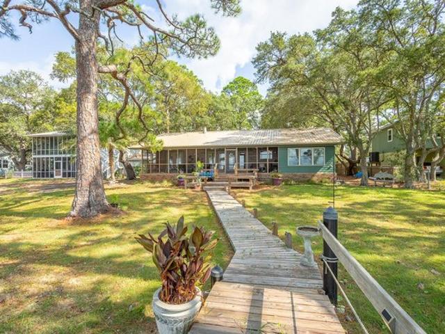 House for sale in Panacea, Florida