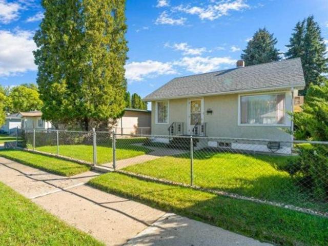 House for sale in Medicine Hat
