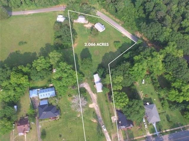 House for sale in Lafayette, Alabama