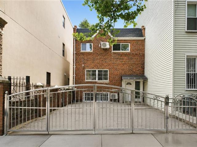 House for sale in Arverne, New York