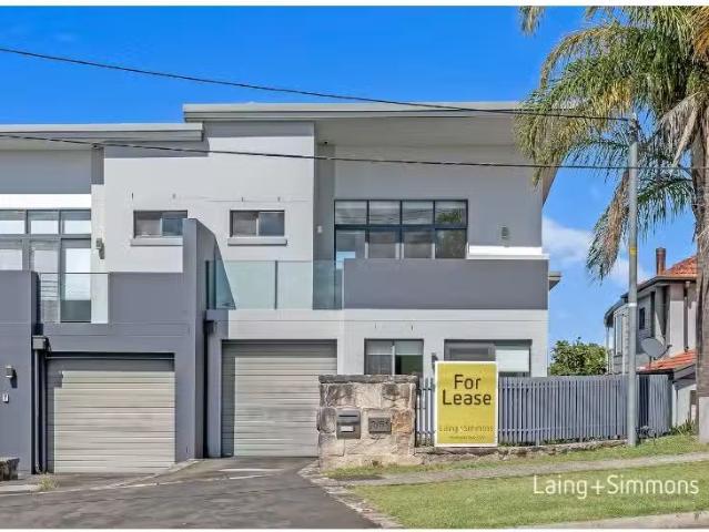 Condo for rent in Sydney, New South Wales