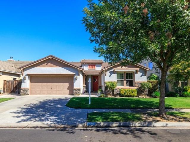 House for sale in Oakdale, Stanislaus County