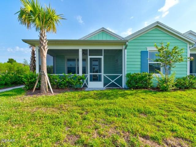 Townhouse for sale in Daytona Beach, Florida