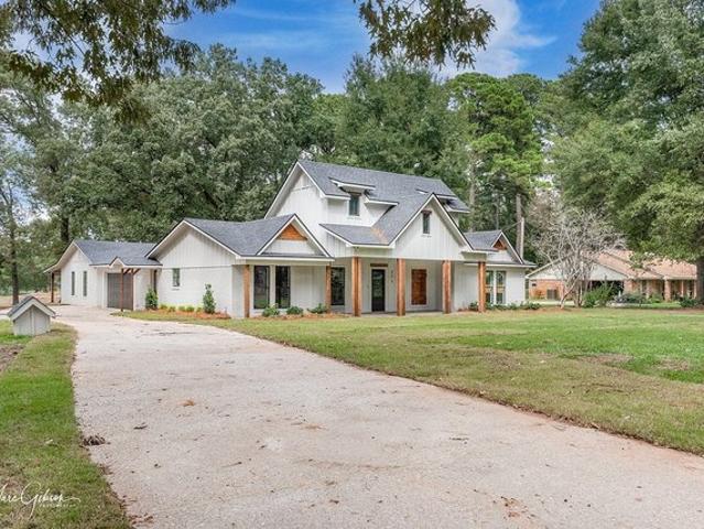 House for sale in Benton, Louisiana