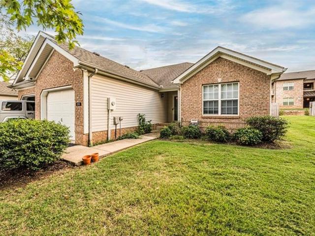 Townhouse for sale in Bowling Green, Kentucky