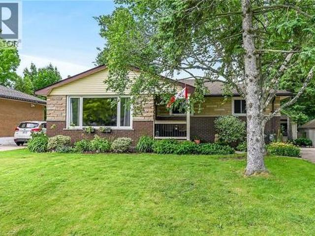 House for sale in Caledonia, Ontario