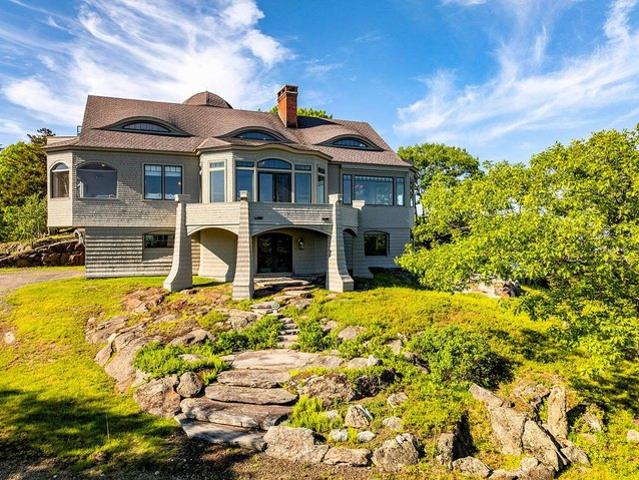 House for sale in Rockport, Maine