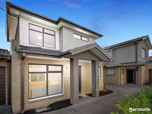 House for rent in Victoria