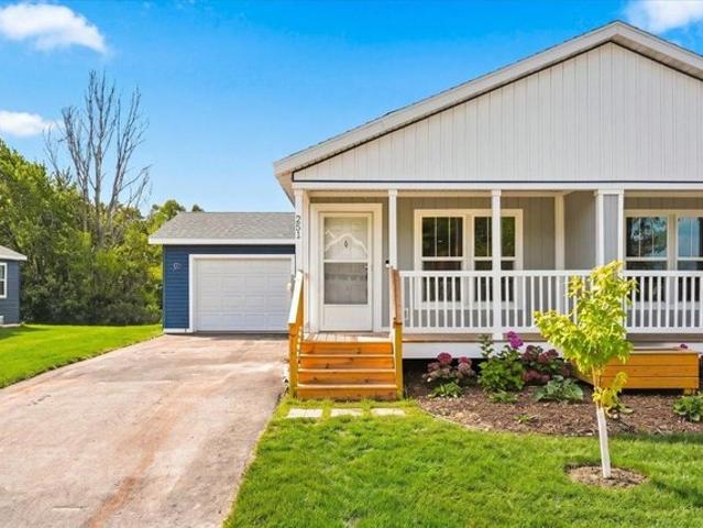 House for sale in Ellsworth, Wisconsin