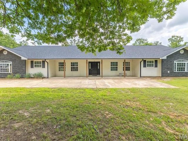 House for sale in Poplar Bluff, Missouri