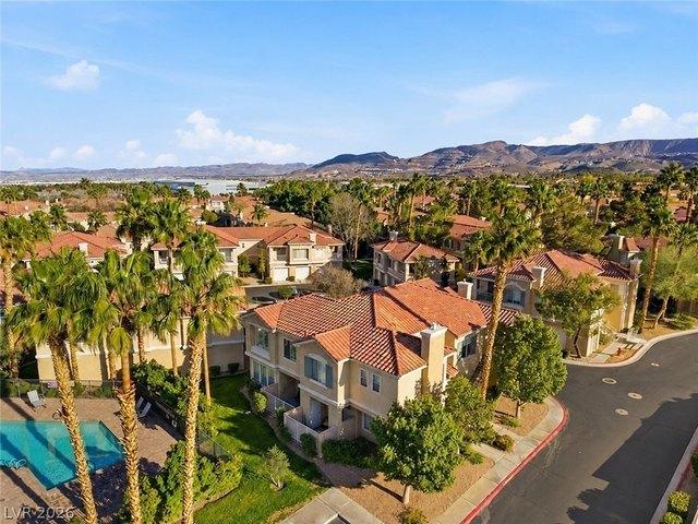 Condo for sale in Henderson, Nevada