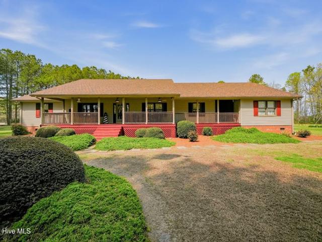 House for sale in Camden, North Carolina