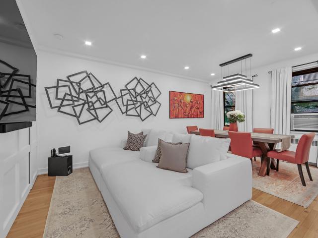 Property for sale in Manhattan Community Board 12, New York
