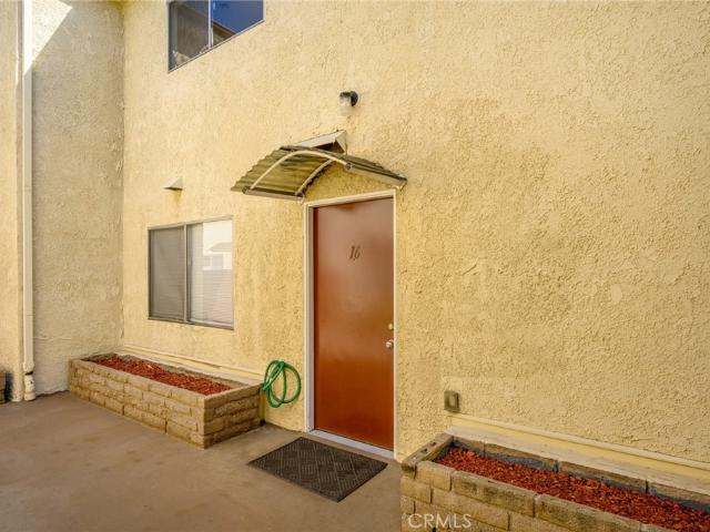 Townhouse for sale in Glendale, California