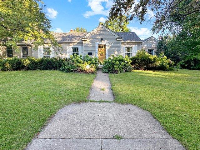 House for sale in Hennepin, Minnesota