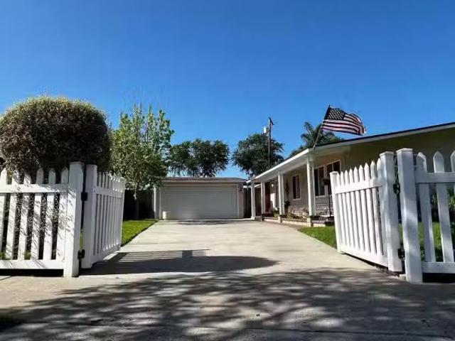 House for rent in Fullerton