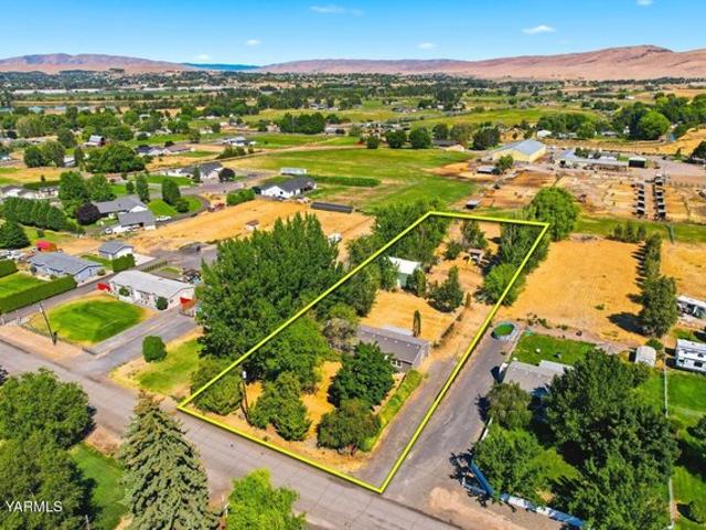 House for sale in Yakima, Washington