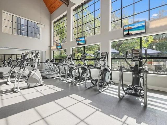 Townhouse for sale in Hayward, California