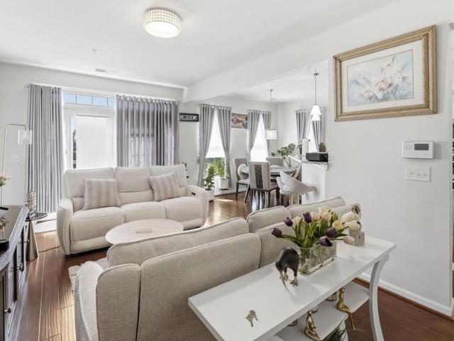 Condo for sale in Virginia