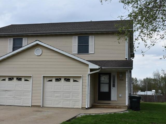 Townhouse for sale in Diamond, Illinois