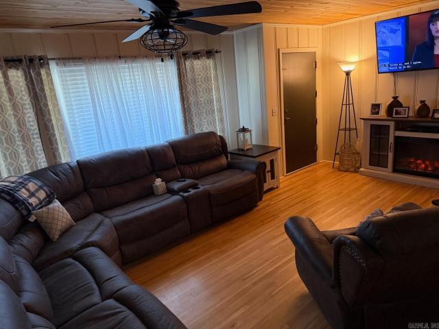 House for sale in Ark