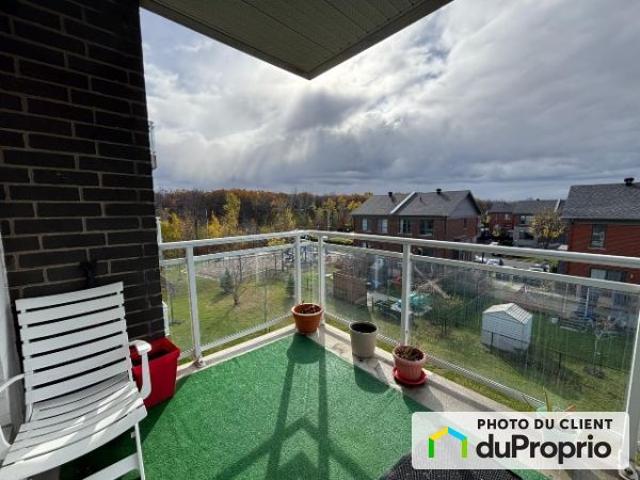 Apartment for rent in Saint-Hubert, Longueuil