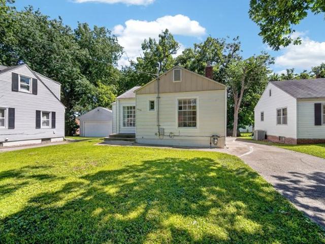 House for sale in Des Moines, Iowa