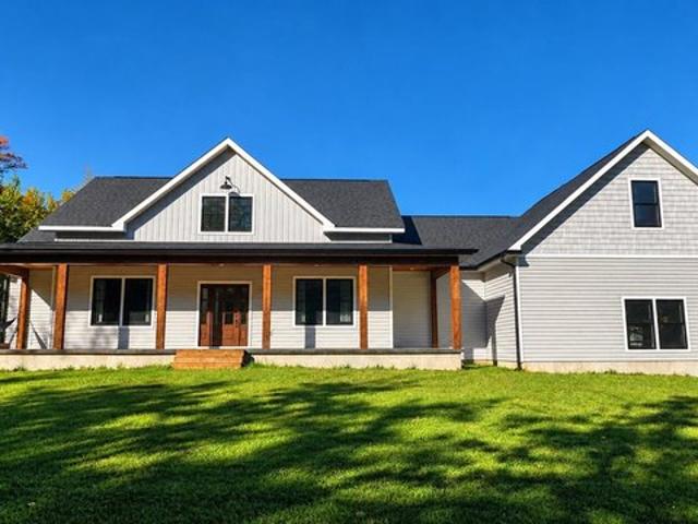 House for sale in Sault Ste. Marie, Chippewa County