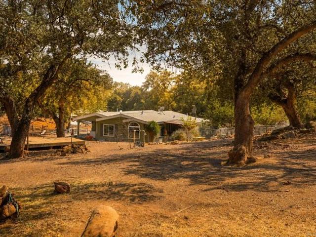 House for sale in Santa Ysabel, California