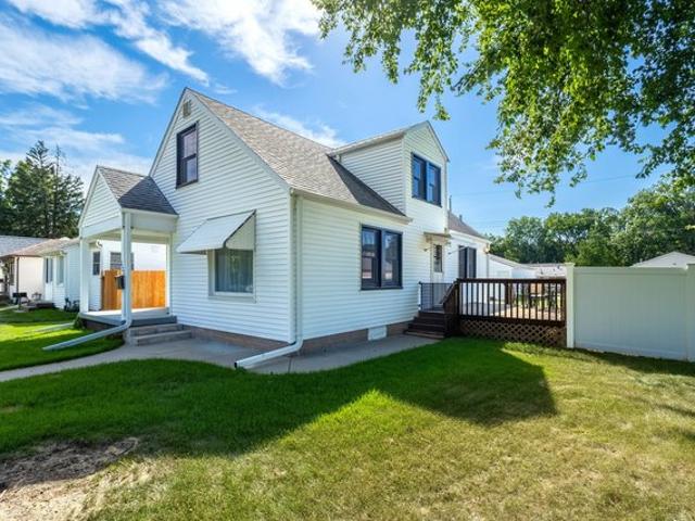 House for sale in Moline, Illinois