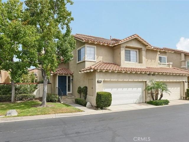 House for sale in Tustin, California