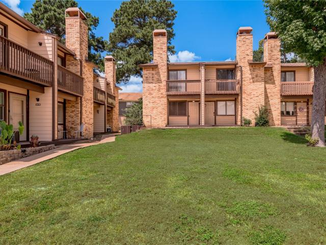 Townhouse for sale in Walker, Texas