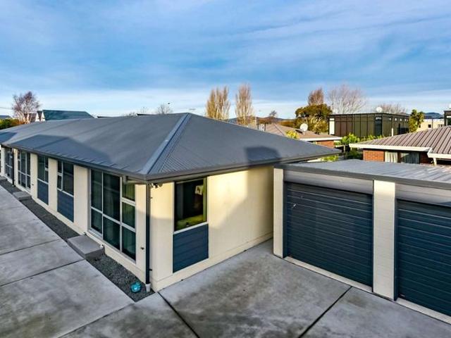 Apartment for rent in Heathcote, Canterbury