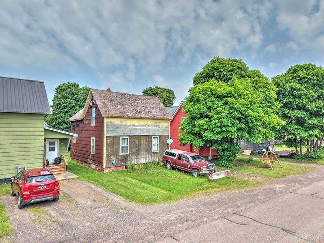 House for sale in Houghton, Michigan