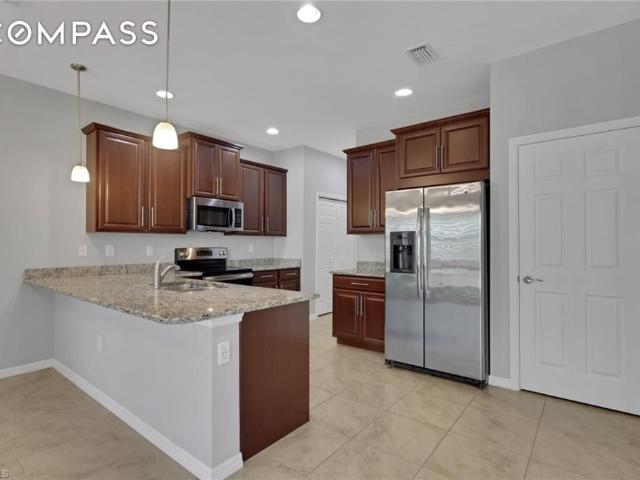 Townhouse for sale in Bonita Springs, Florida