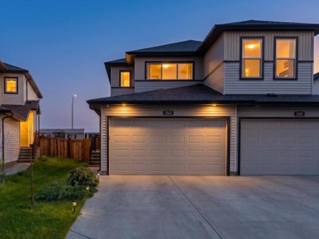 House for sale in Wedgewood, Alberta