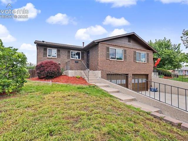 House for sale in Colorado Springs, Colorado