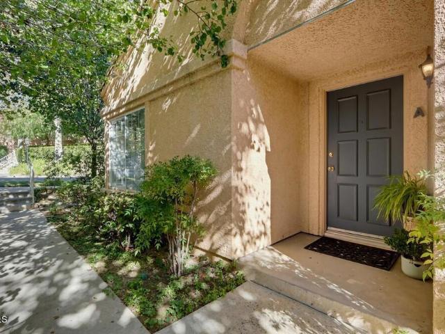 Townhouse for sale in Stevenson Ranch, Los Angeles County