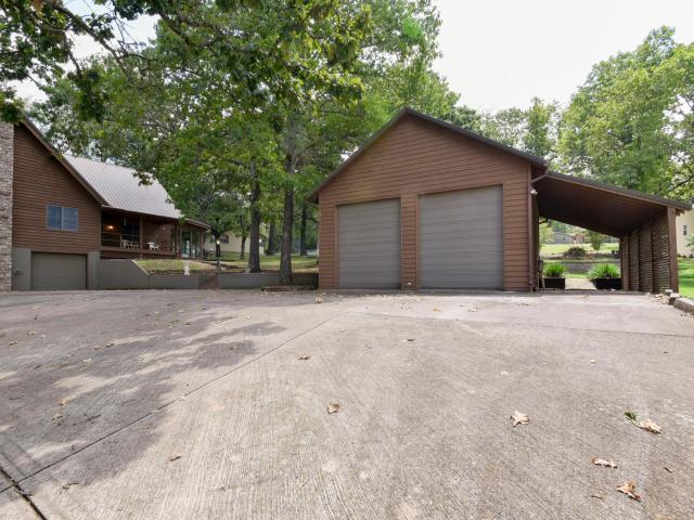 House for sale in Barry, Missouri