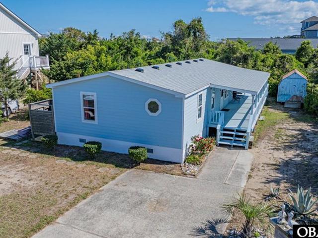 House for sale in Waves, North Carolina