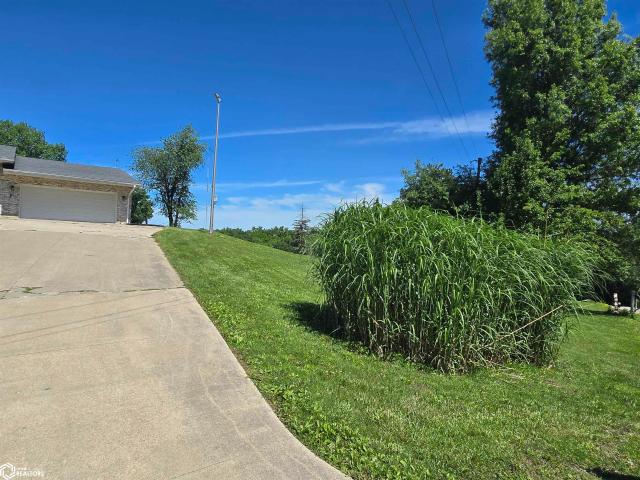 House for sale in Mahaska, Iowa